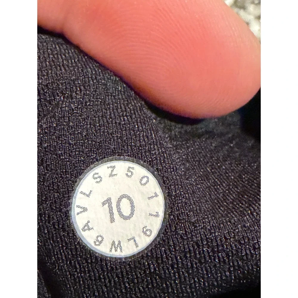 Lululemon Athletica Leggings Womens 10 Gray Black Mesh Panel Crop Pants LW6AVL‎